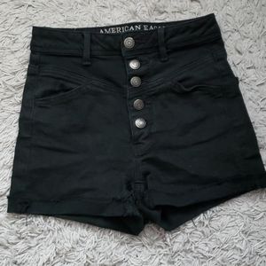 Black American Eagle Outfitters shorts
